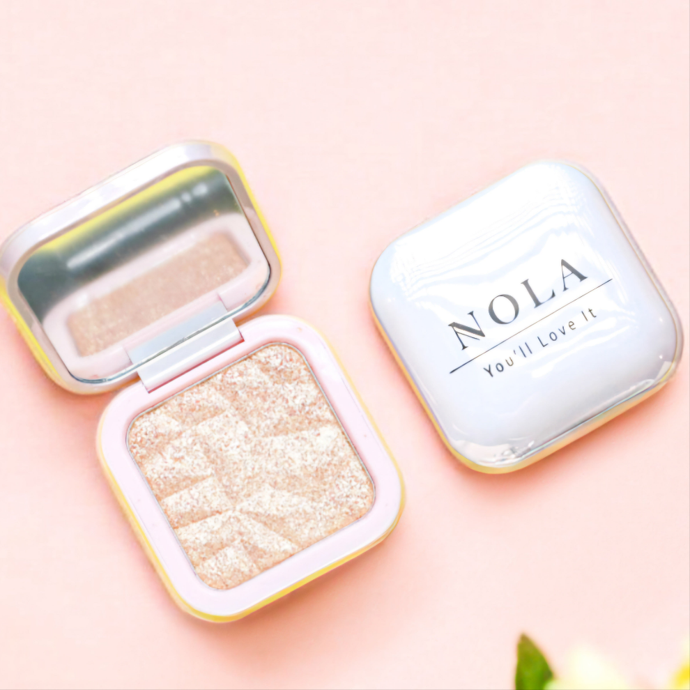 NOLA SUMMER GOLDY Highlighter & Eyeshadow